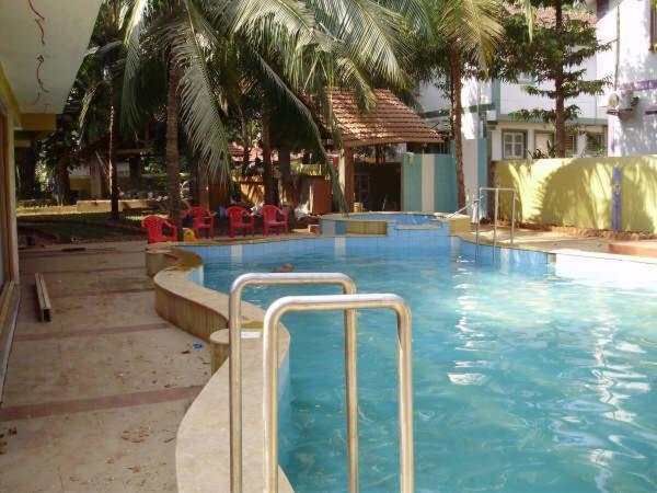 Royal Palace Beach Resort Calangute Exterior foto